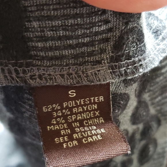 ๐ Light Jacket - Picture 6 of 6